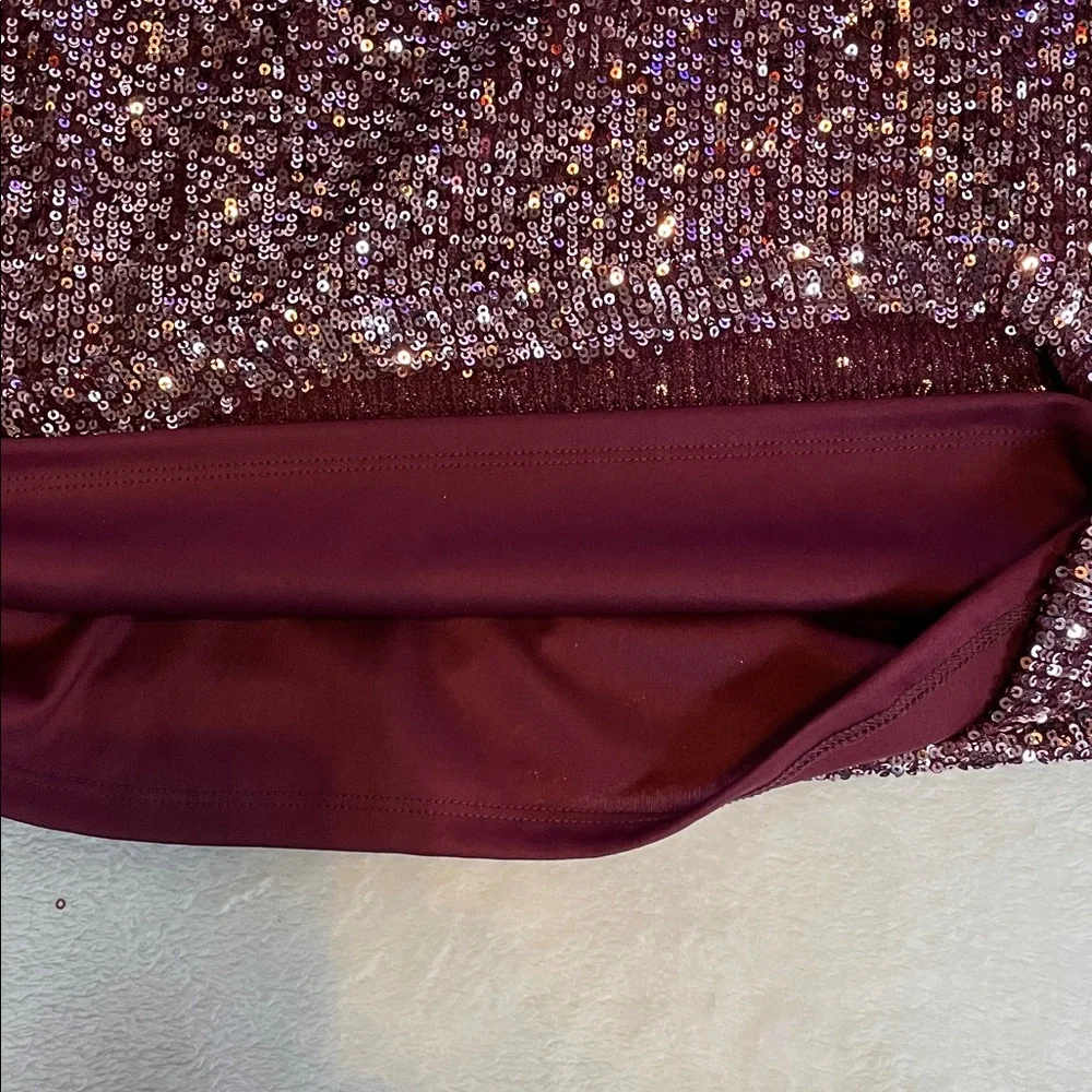 Cable & Gauge Sequin Halter Top in Purple - Picture 7 of 8